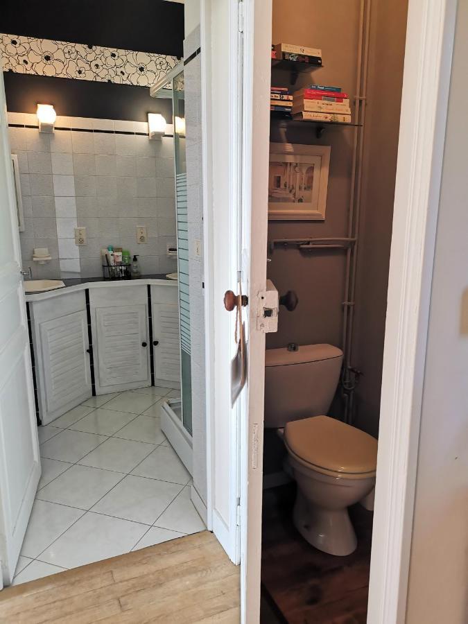 'Quelle Belle Vue' Chambre D'Hote Confolens Exterior photo